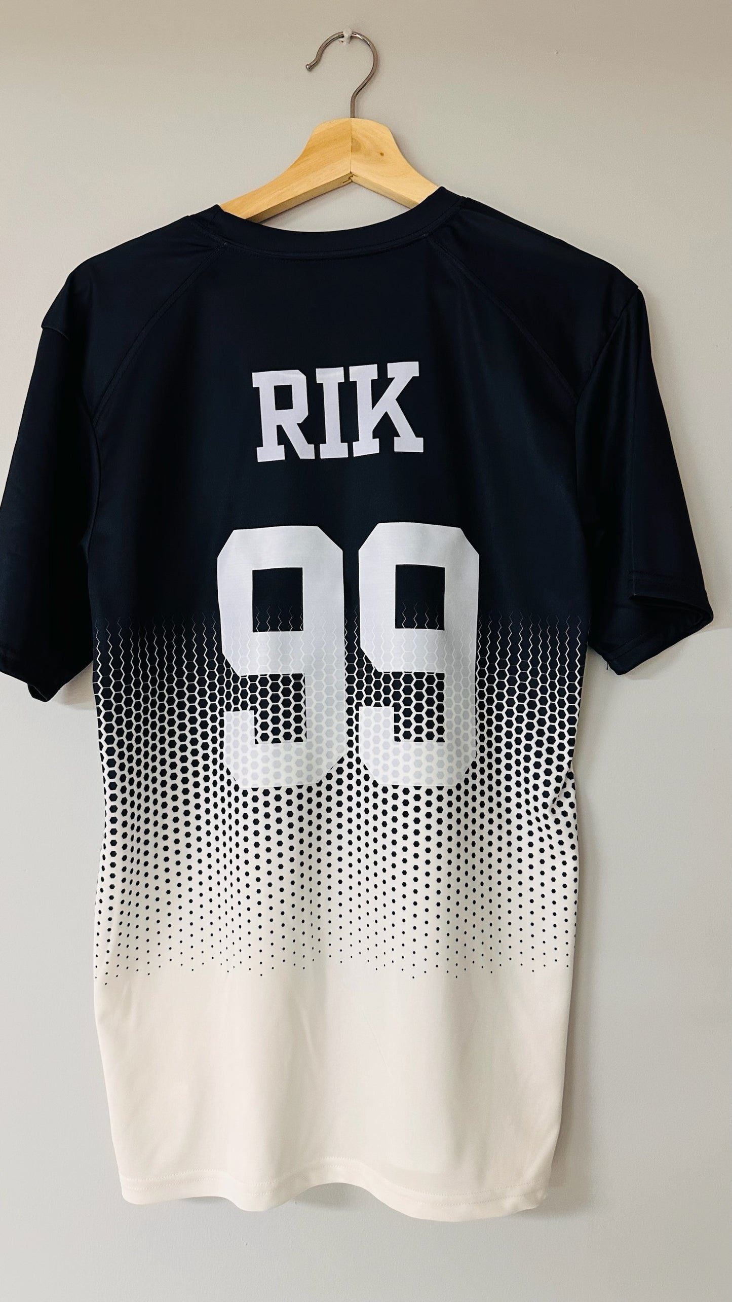 Custom Soccer & Sports Jerseys – Youth & Adult Team Uniforms